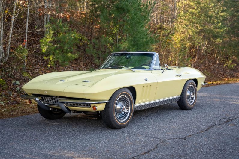 1966 Chevrolet Corvette Stingray