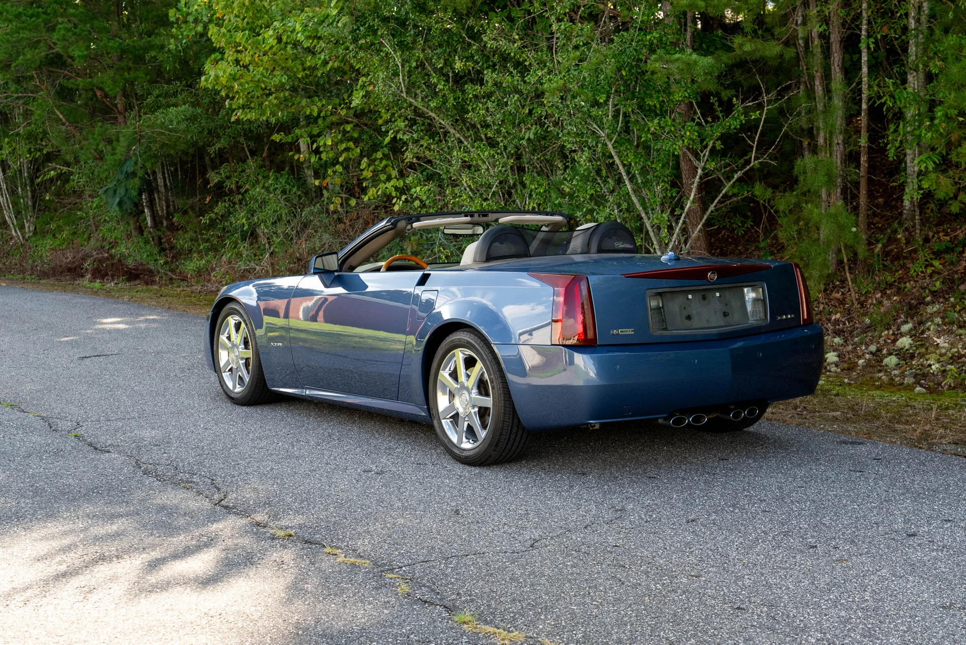 2005 Cadillac XLR